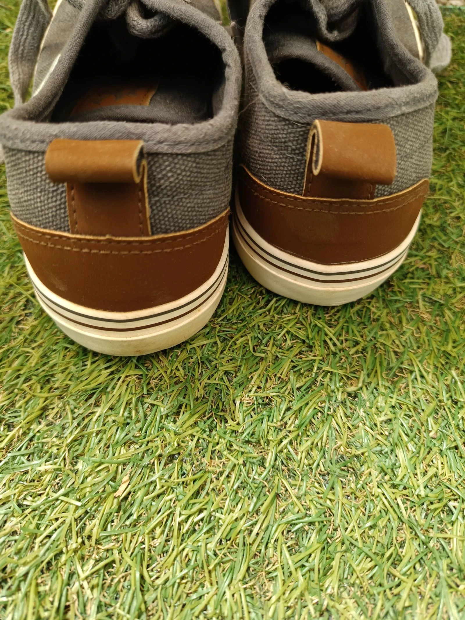 Canvas sneakers size 36 – photo 3